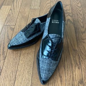 Stuart Weitzman black pointed toe oxfords